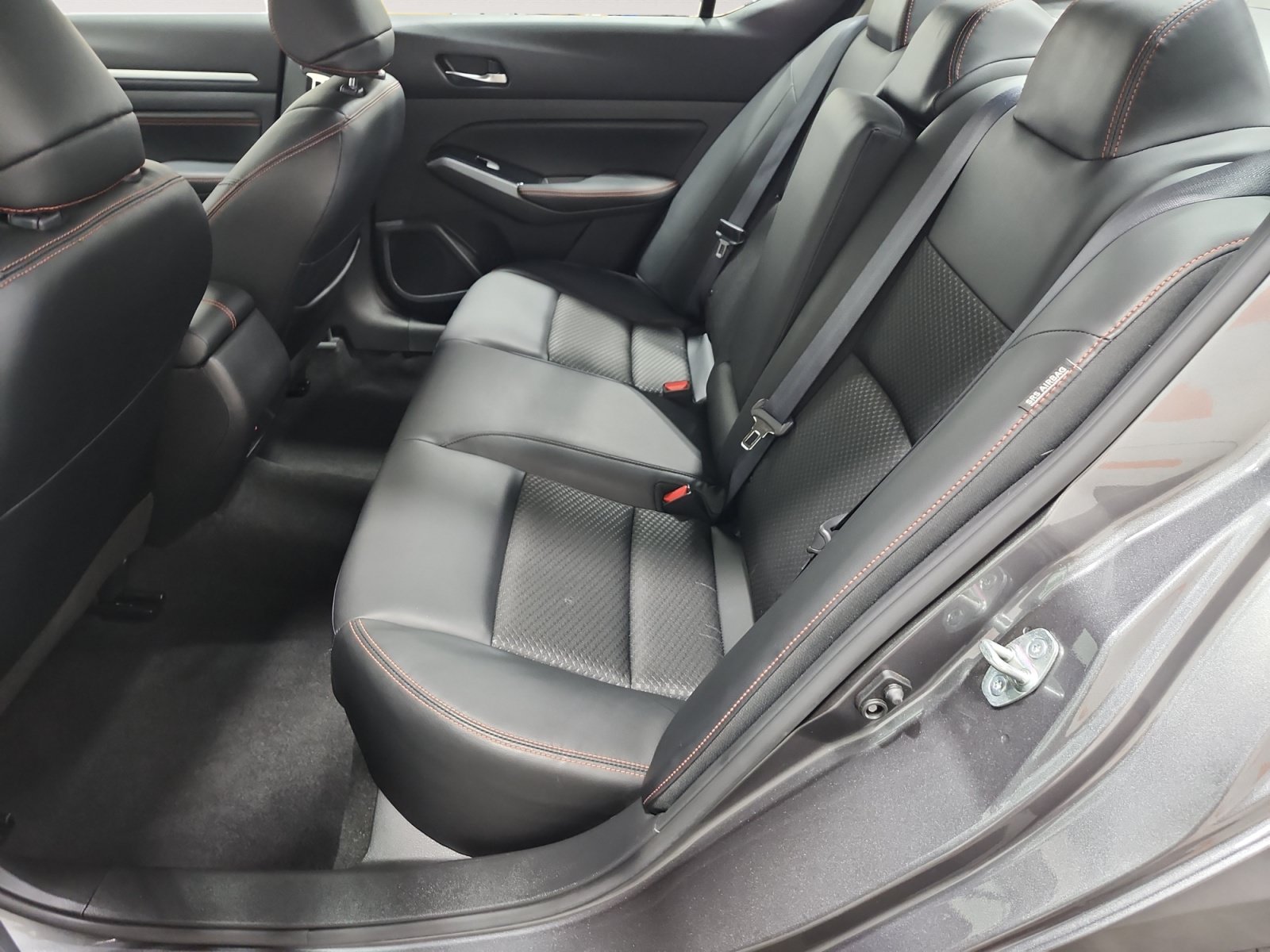 Used 2023 Nissan Altima 2.5 SR FWD image 13
