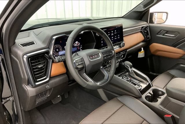 New 2025 GMC Canyon AT4 w/ Off-Road Front Bumper Package AWD/4WD image 8