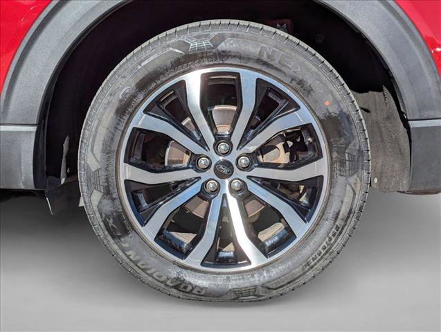 Used 2020 Ford Explorer ST w/ Premium Technology Package image 16