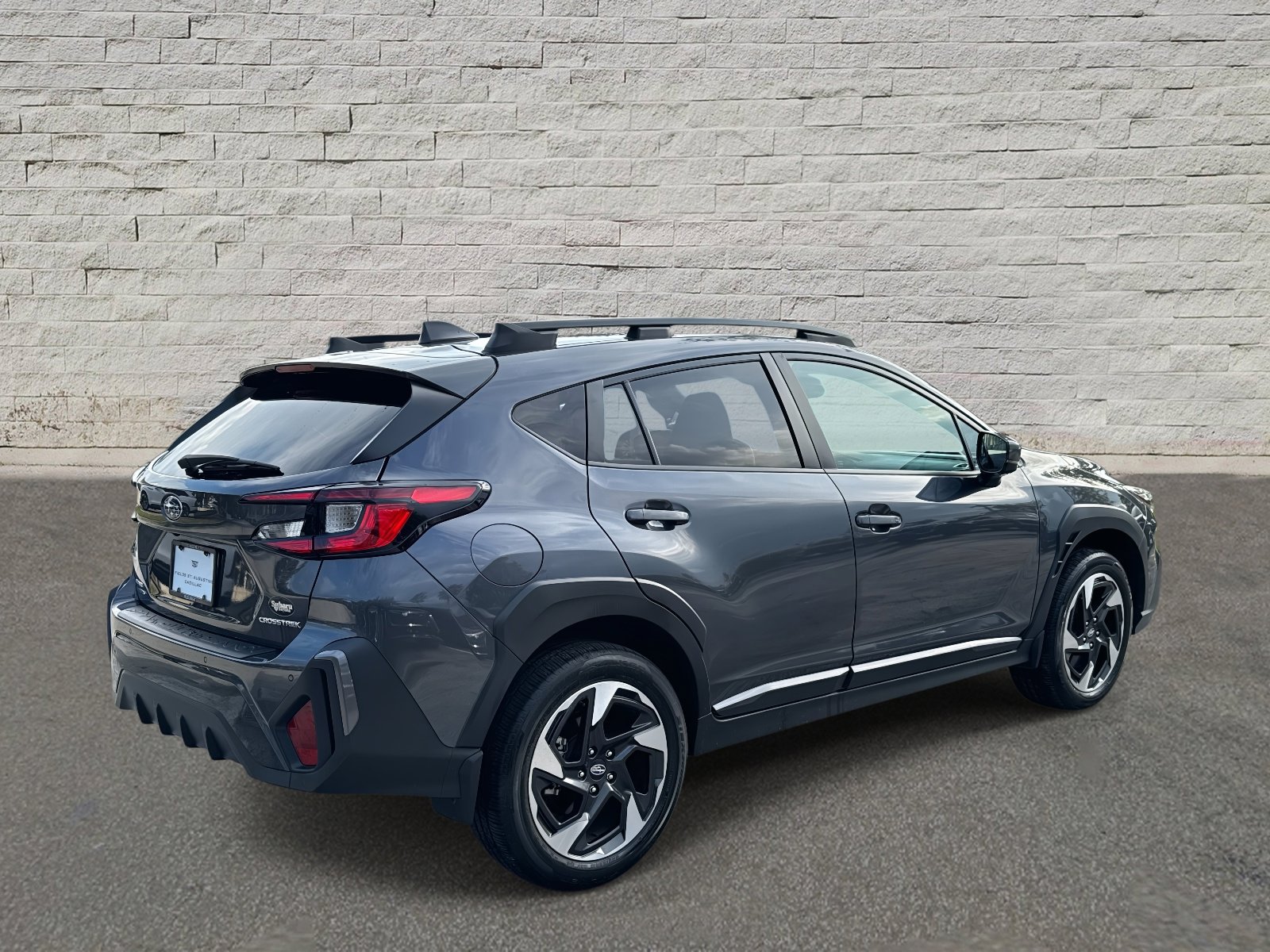 Used 2024 Subaru Crosstrek 2.5i Limited image 5