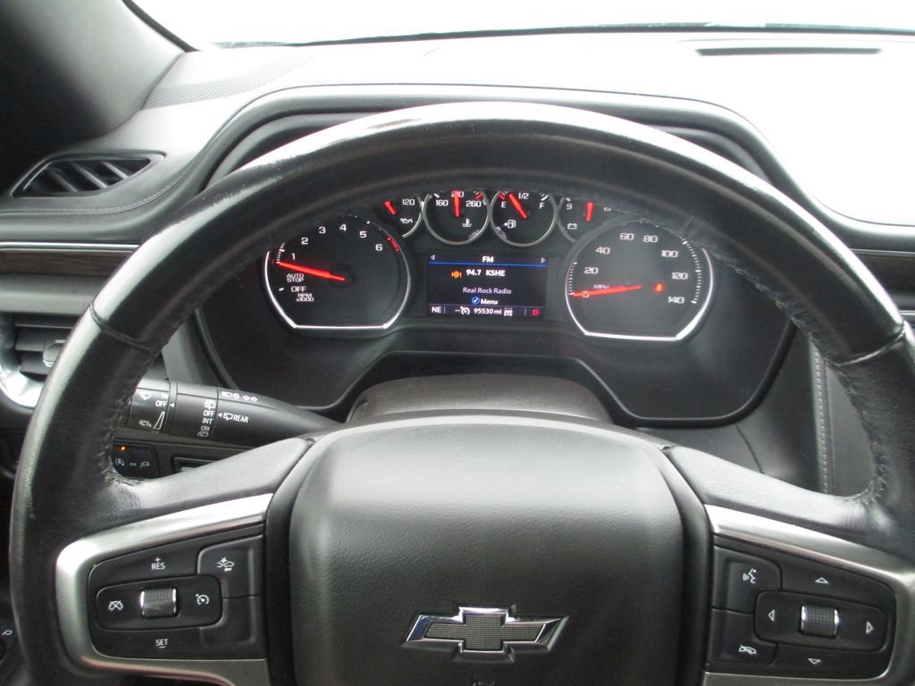 Used 2021 Chevrolet Suburban Z71 AWD/4WD image 31