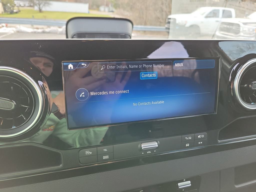 Used 2025 Mercedes-Benz Sprinter 2500 image 14