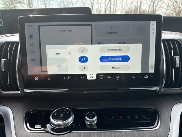 New 2025 Ford Expedition Max Platinum w/ Platinum Ultimate Package AWD/4WD image 16