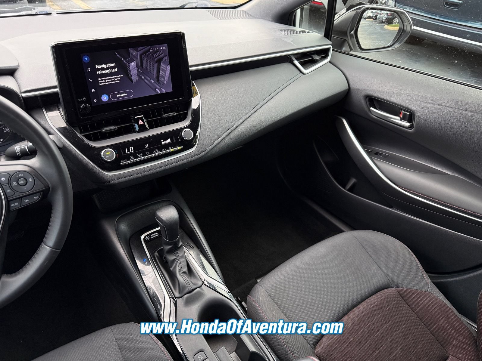 Used 2023 Toyota Corolla SE FWD image 15