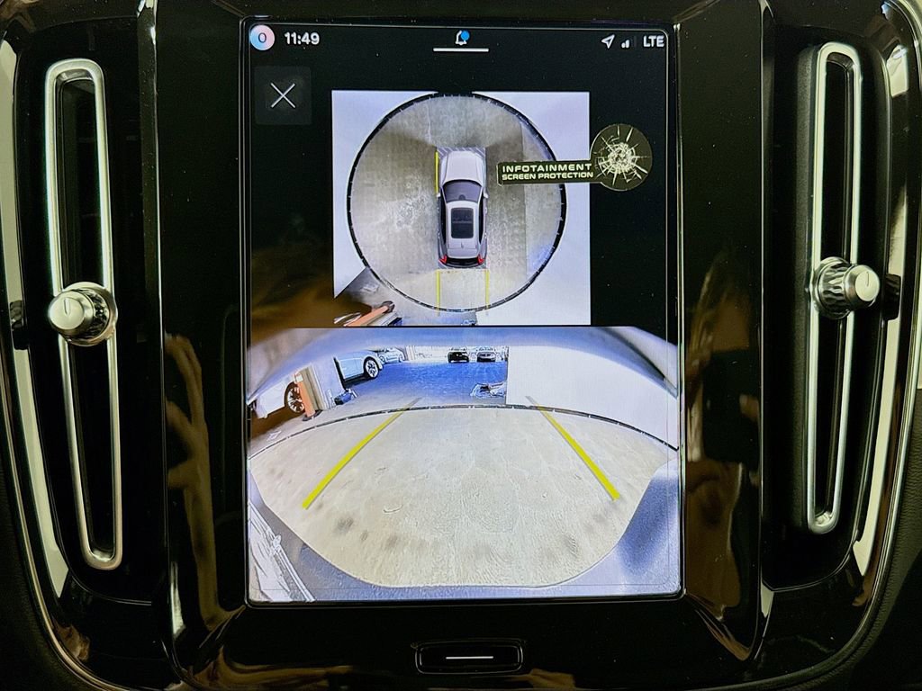 New 2026 Volvo XC40 B5 Ultra w/ Climate Package image 14