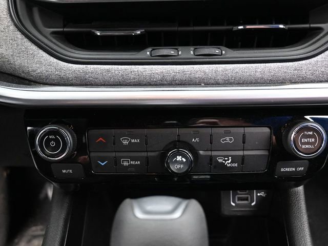 Used 2025 Jeep Compass Sport AWD/4WD image 25