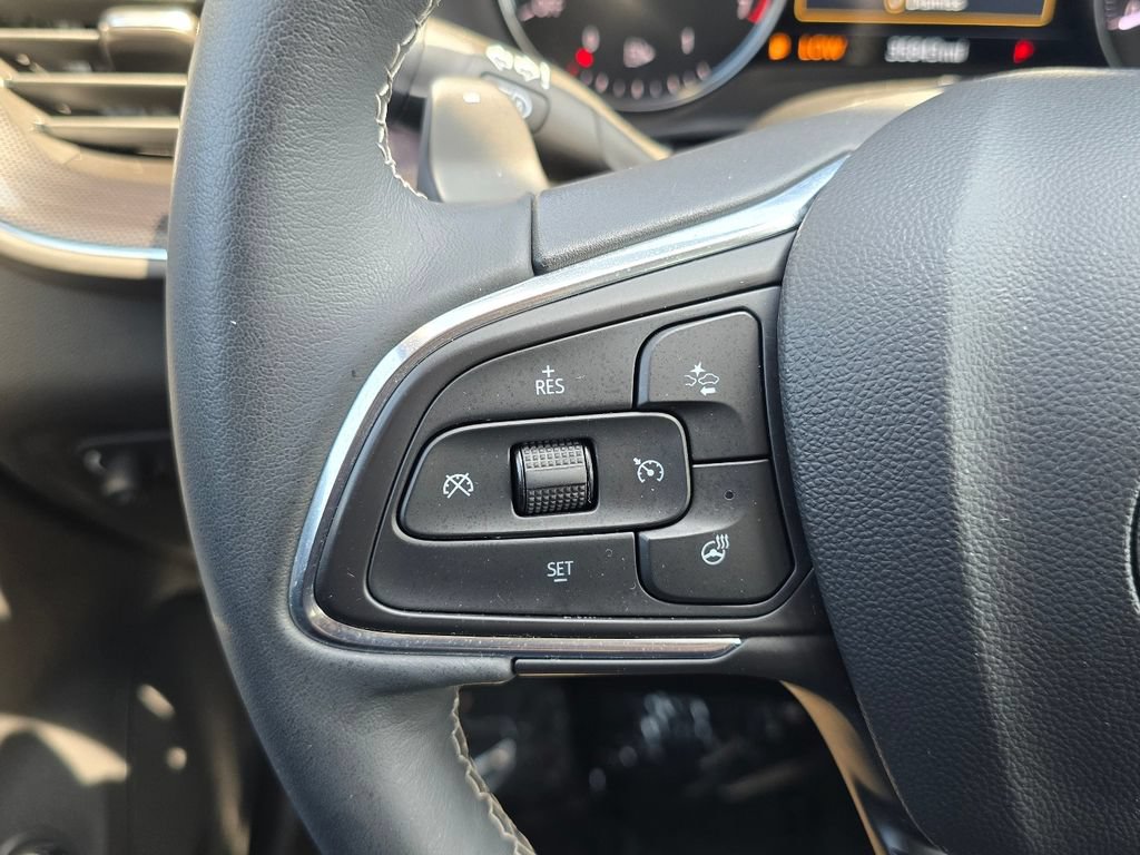 Used 2023 Buick Envision Essence AWD/4WD image 18
