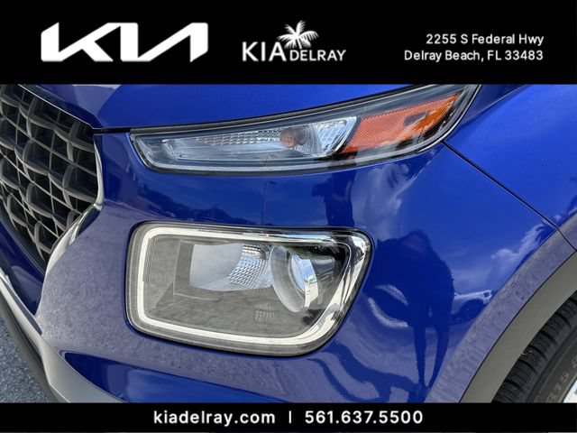 Used 2021 Hyundai Venue SE FWD image 6