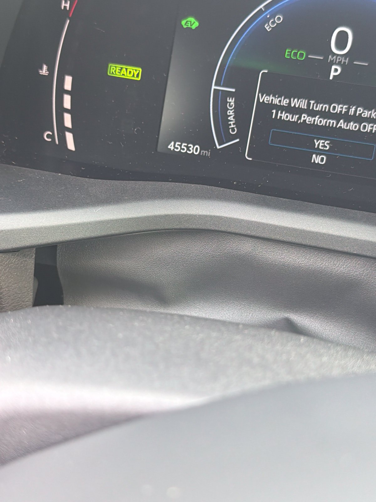 Used 2025 Toyota Camry LE FWD image 8