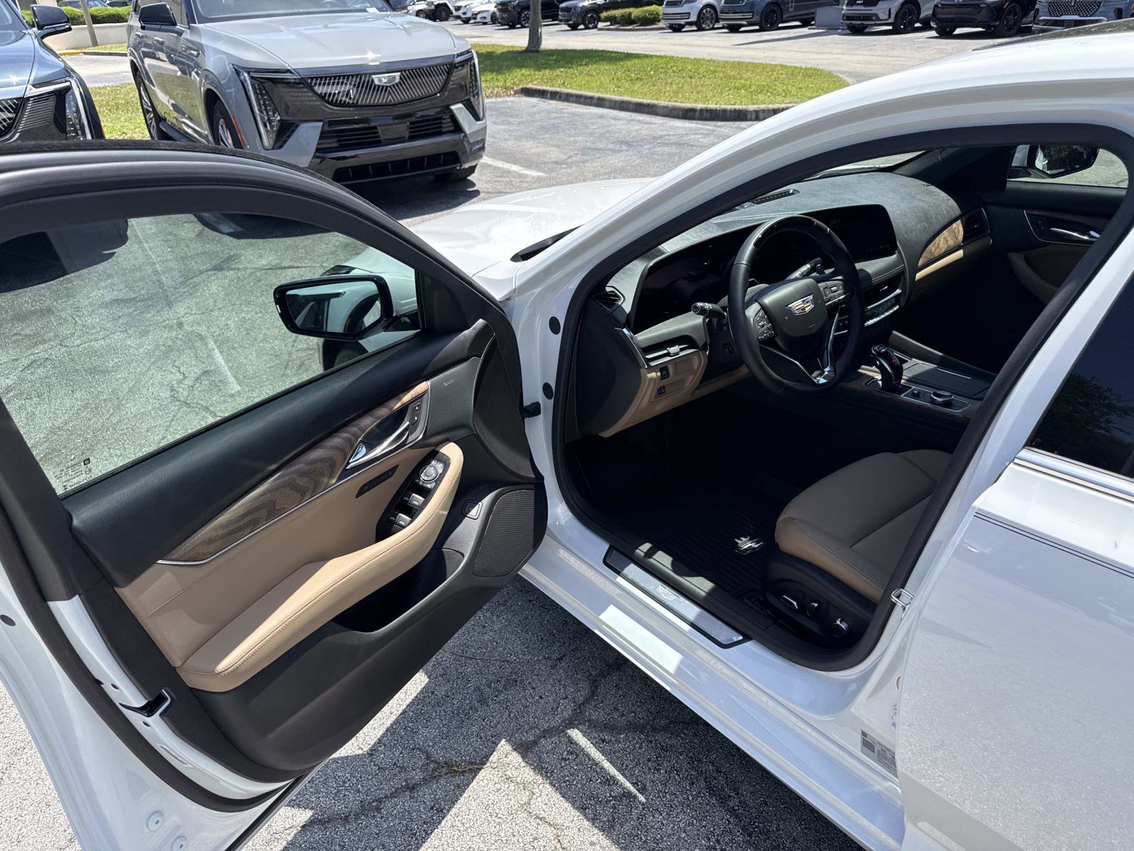Used 2026 Cadillac CT5 Premium Luxury RWD image 17