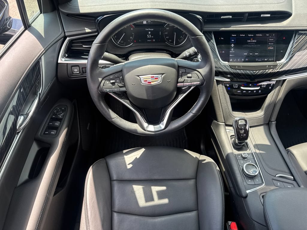Used 2024 Cadillac XT6 Premium Luxury AWD/4WD image 17