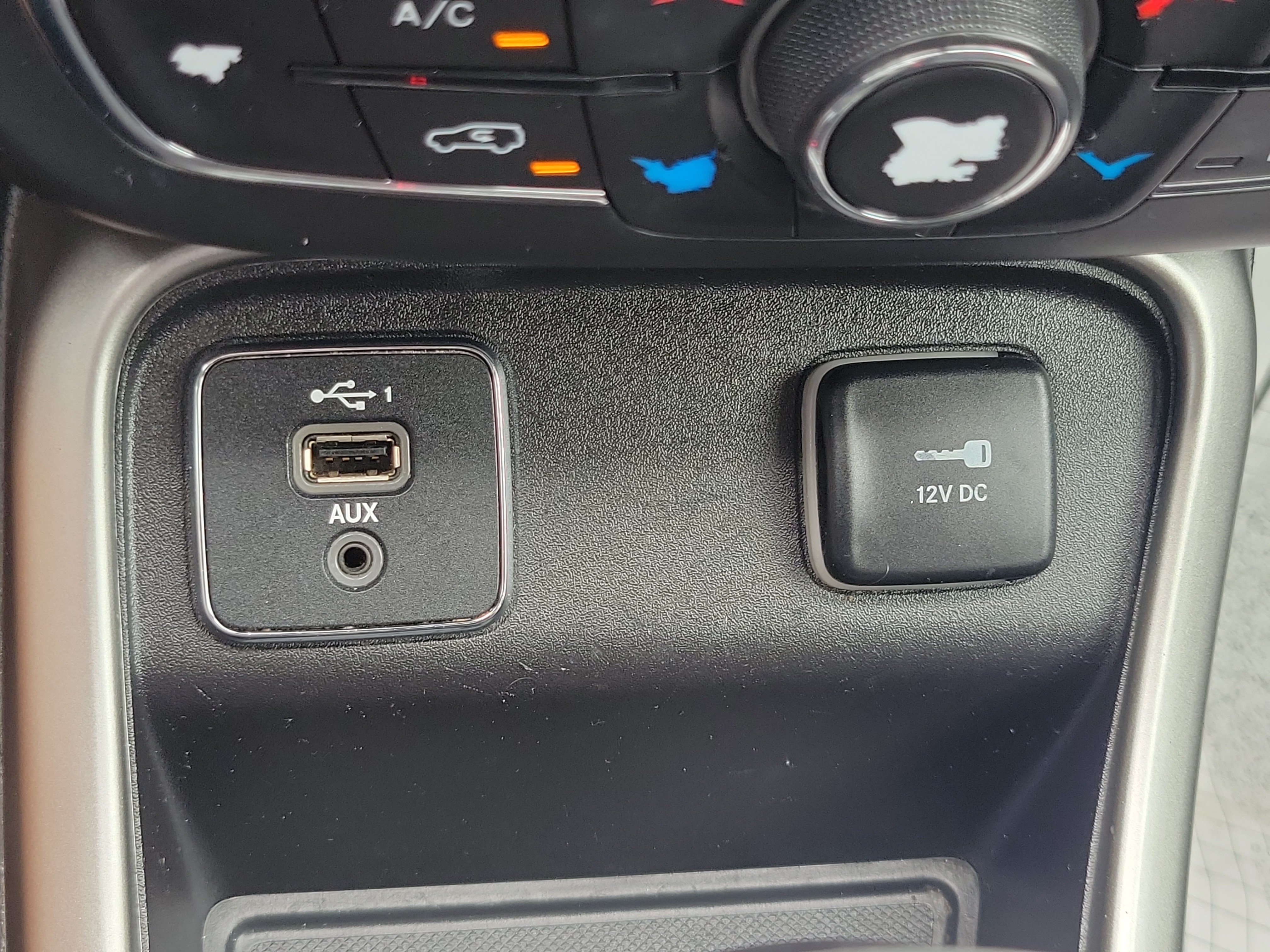 Used 2019 Jeep Compass Sport FWD image 23