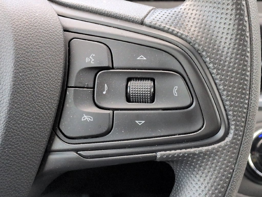 Used 2026 Buick Envista Preferred FWD image 7