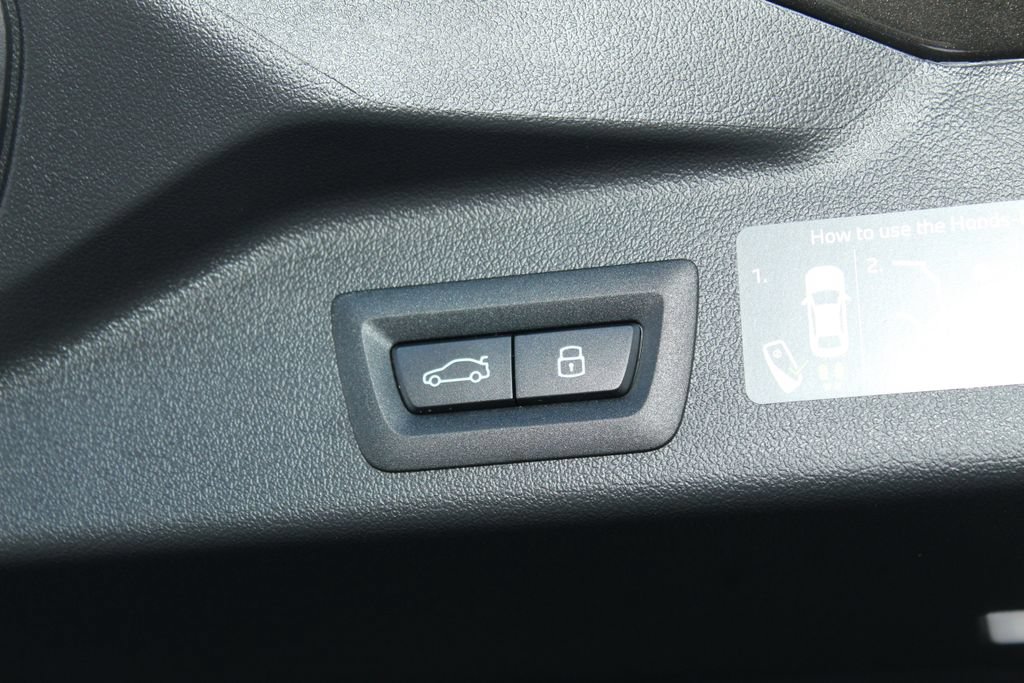 Used 2026 BMW X5 xDrive40i AWD/4WD image 8