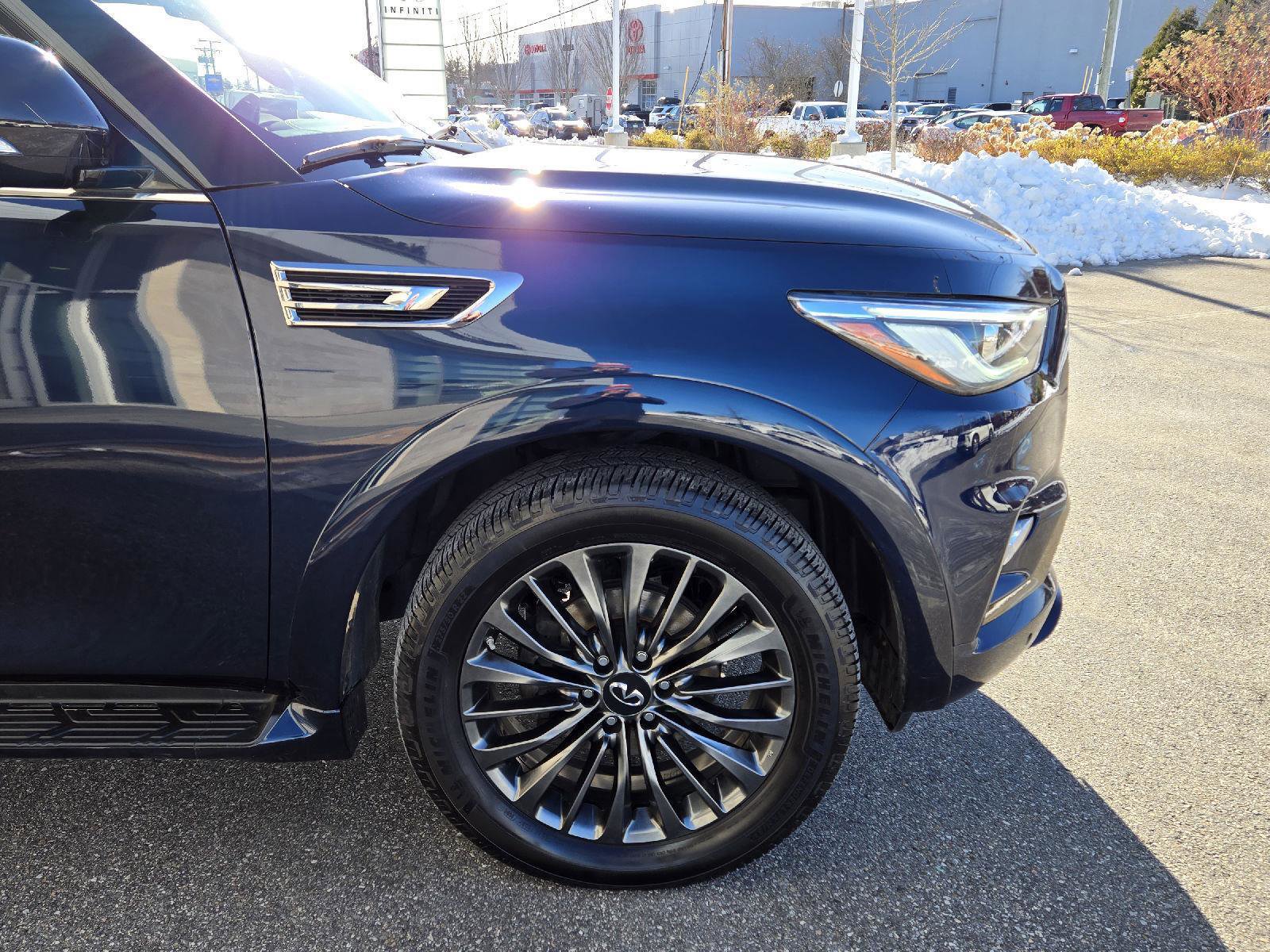 Certified 2022 INFINITI QX80 Premium Select w/ Cargo Package image 15