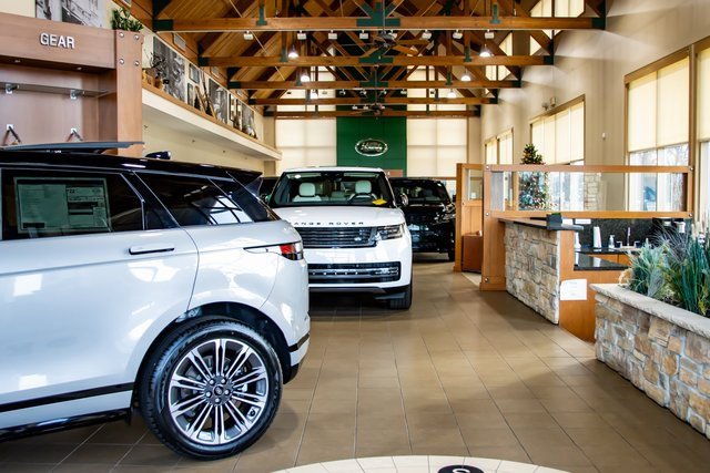 New 2025 Land Rover Range Rover Sport Dynamic SE image 28