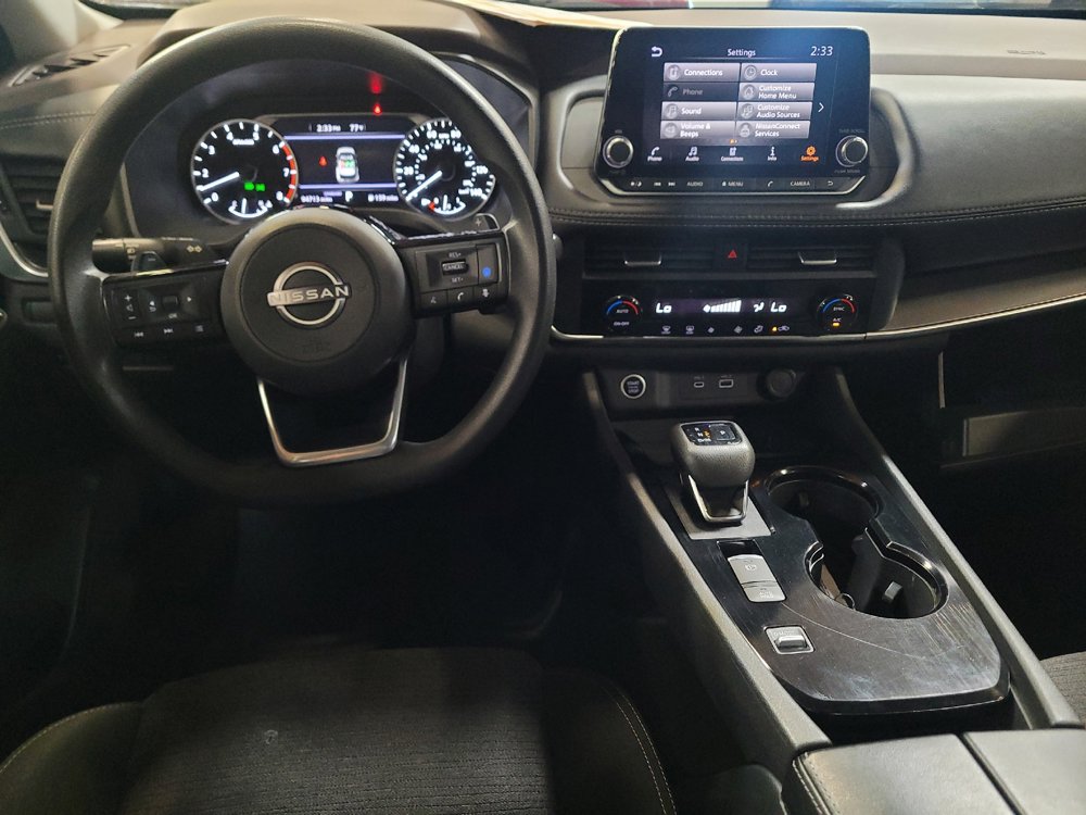 Used 2023 Nissan Rogue SV FWD image 22