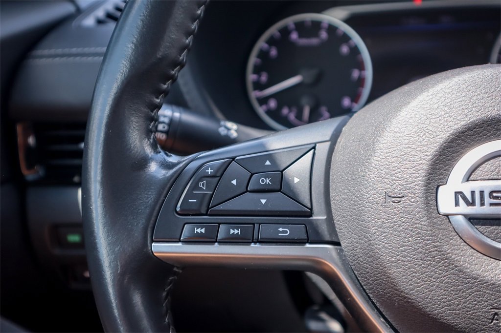 Used 2023 Nissan Sentra SV image 12