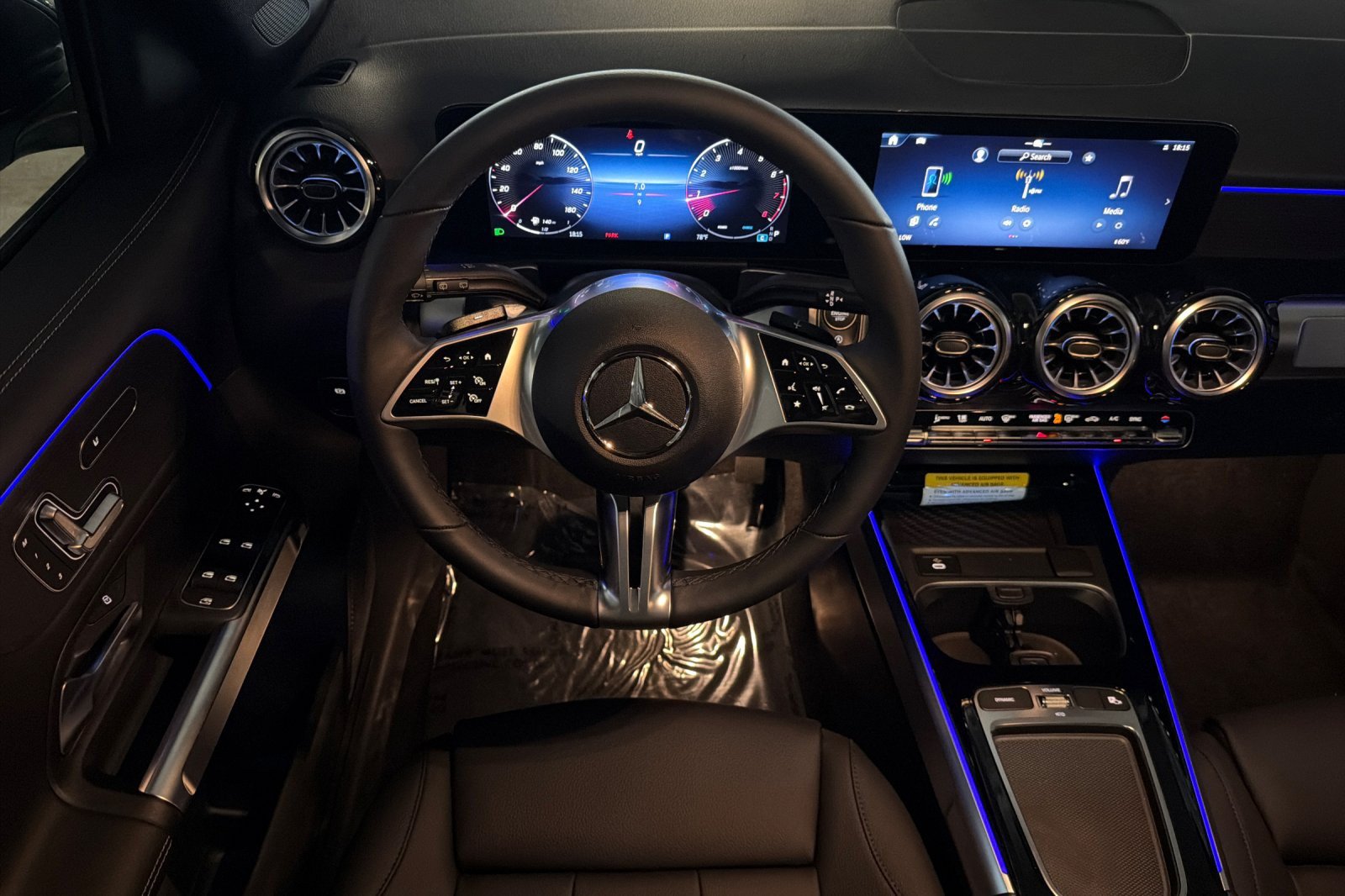 New 2026 Mercedes-Benz GLB 250 image 13