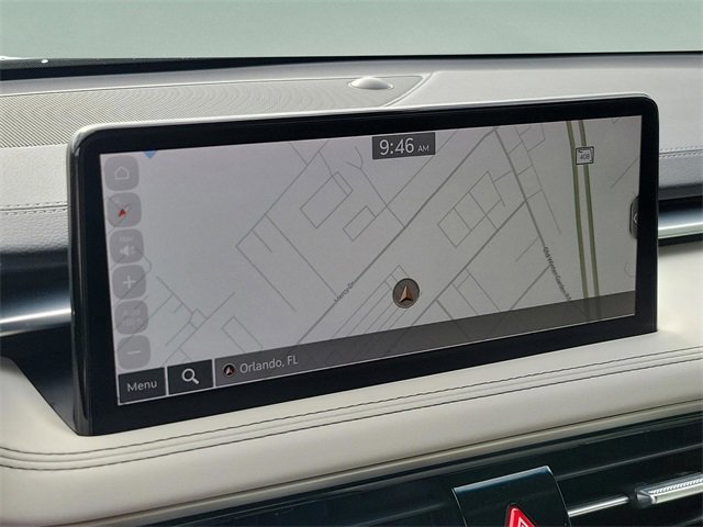 Used 2024 Genesis G70 2.5T image 23