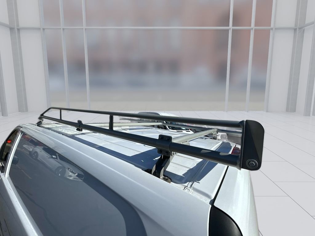 Used 2023 Mercedes-Benz Metris image 6