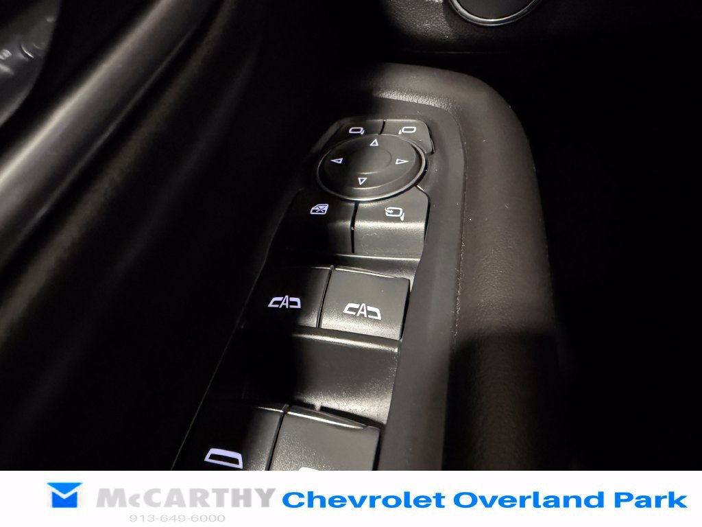 Used 2021 Chevrolet Tahoe Premier w/ Premium Package AWD/4WD image 17
