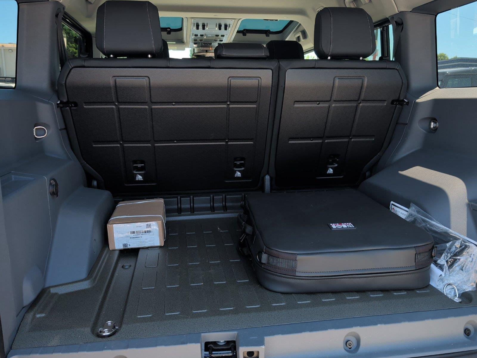New 2025 INEOS Grenadier Station Wagon AWD/4WD image 36