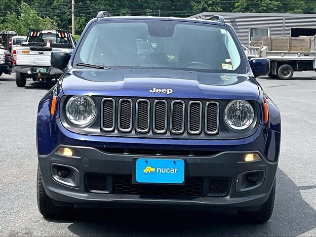 Used 2017 Jeep Renegade Latitude w/ Cold Weather Group AWD/4WD image 2