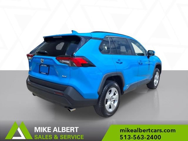Used 2021 Toyota RAV4 XLE AWD/4WD image 7