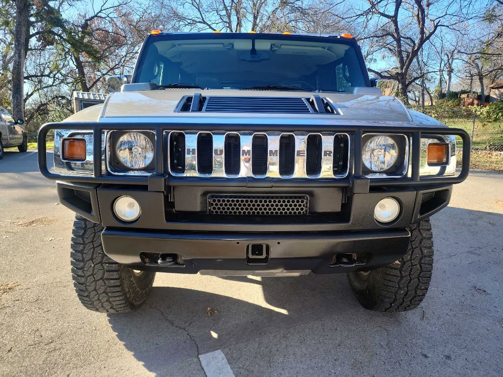Used 2005 HUMMER H2 w/ Preferred Equipment Group image 2