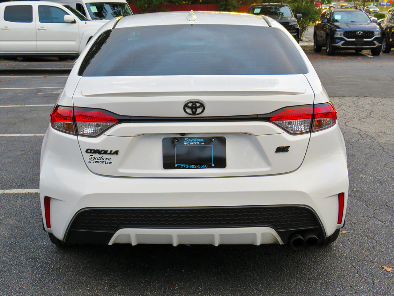 Used 2022 Toyota Corolla SE image 8