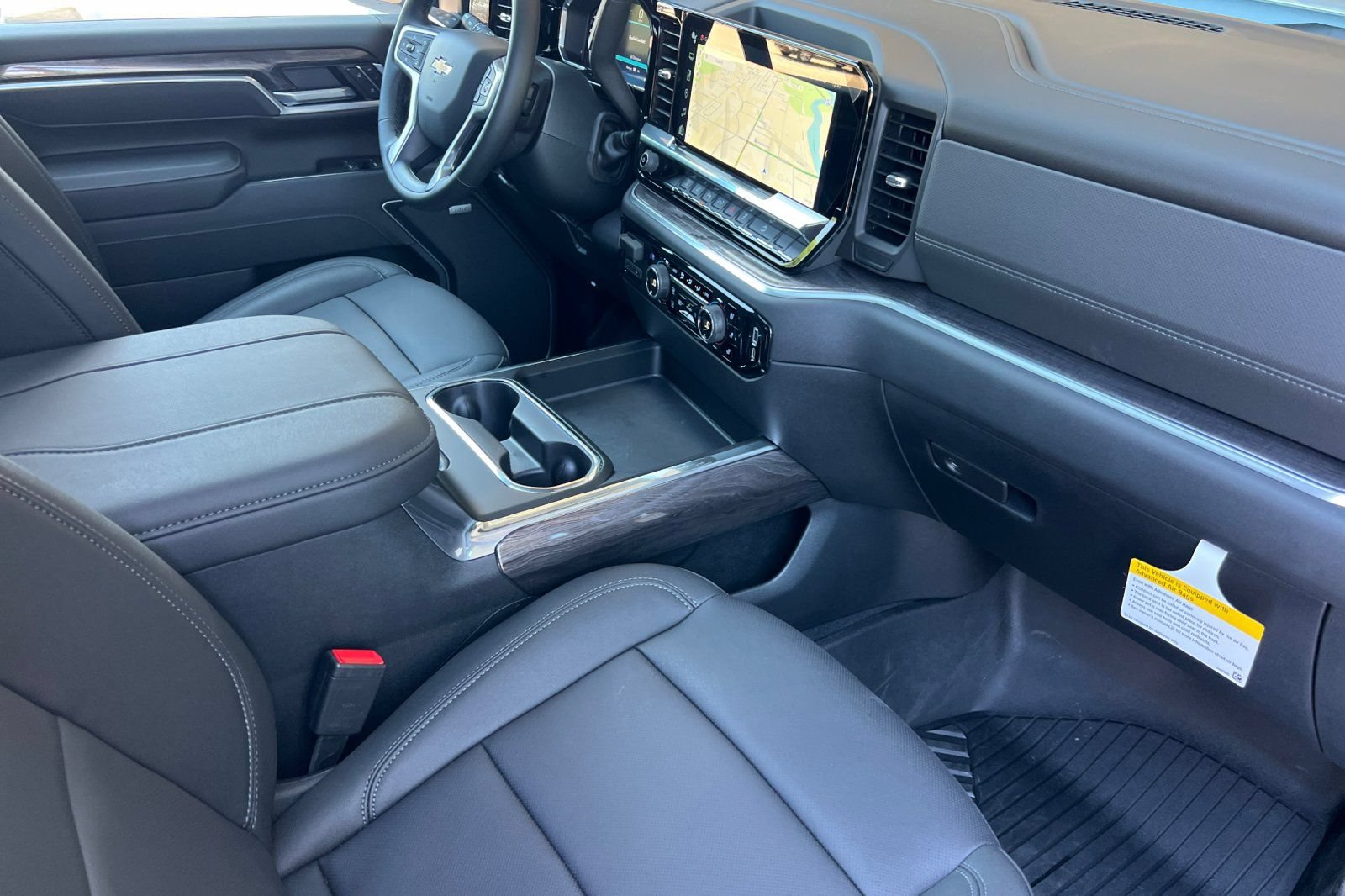 New 2026 Chevrolet Silverado 2500 LTZ w/ LTZ Premium Package AWD/4WD image 12