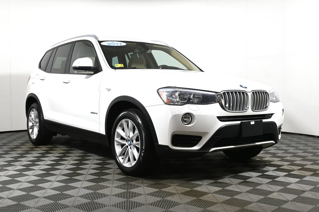 Used 2017 BMW X3 xDrive28i AWD/4WD image 9