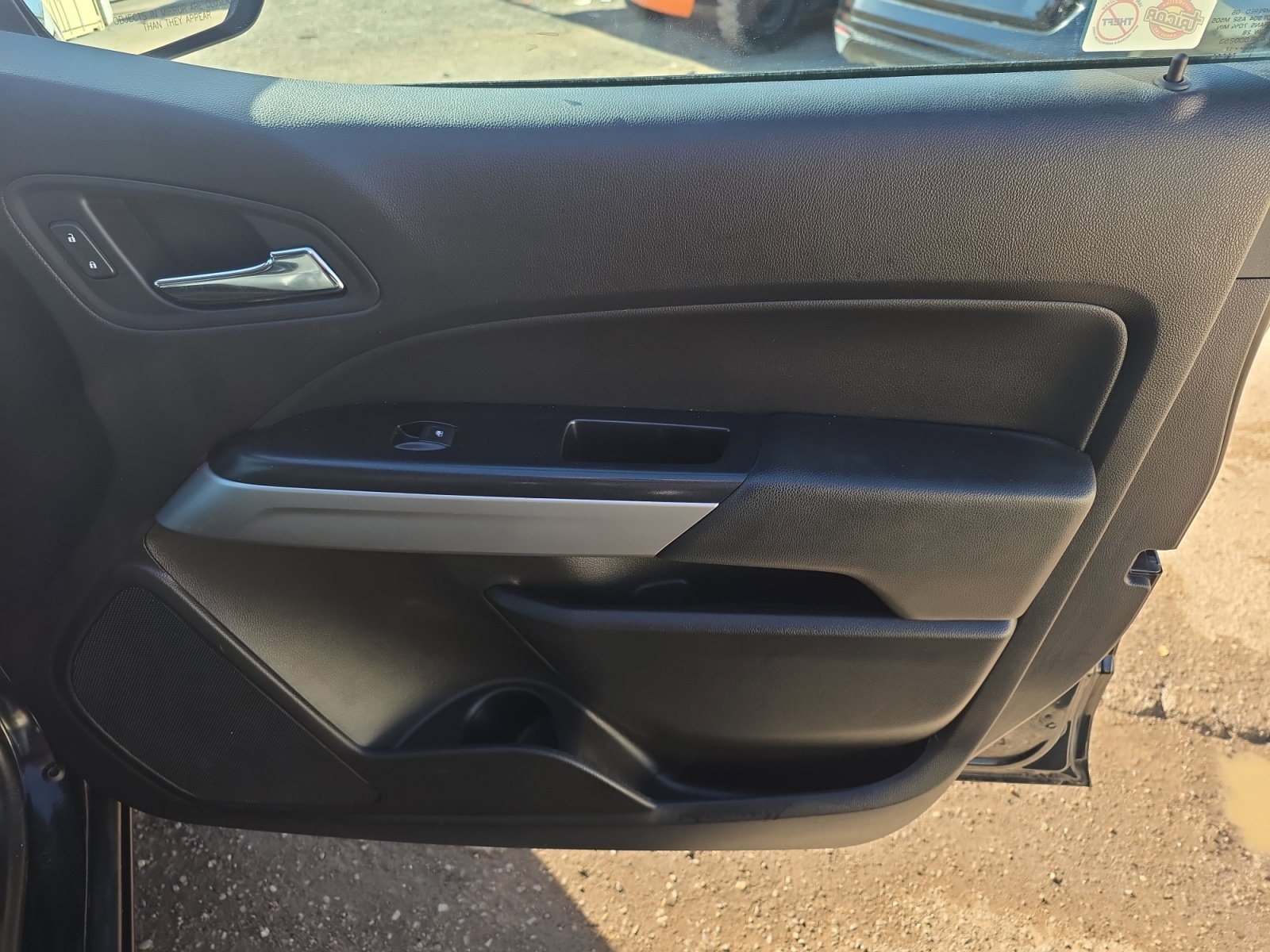 Used 2017 Chevrolet Colorado LT image 31