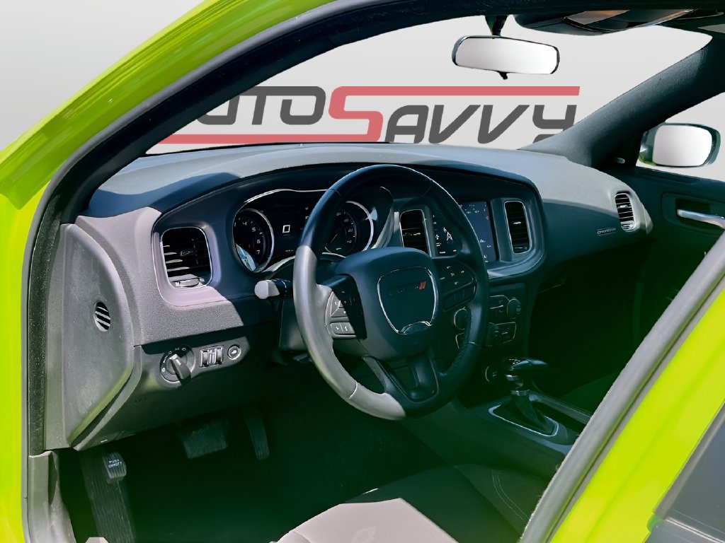 Used 2023 Dodge Charger SXT RWD image 9