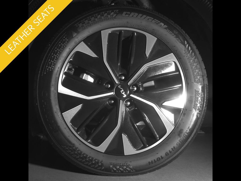 Certified 2024 Kia EV6 Wind AWD/4WD image 12