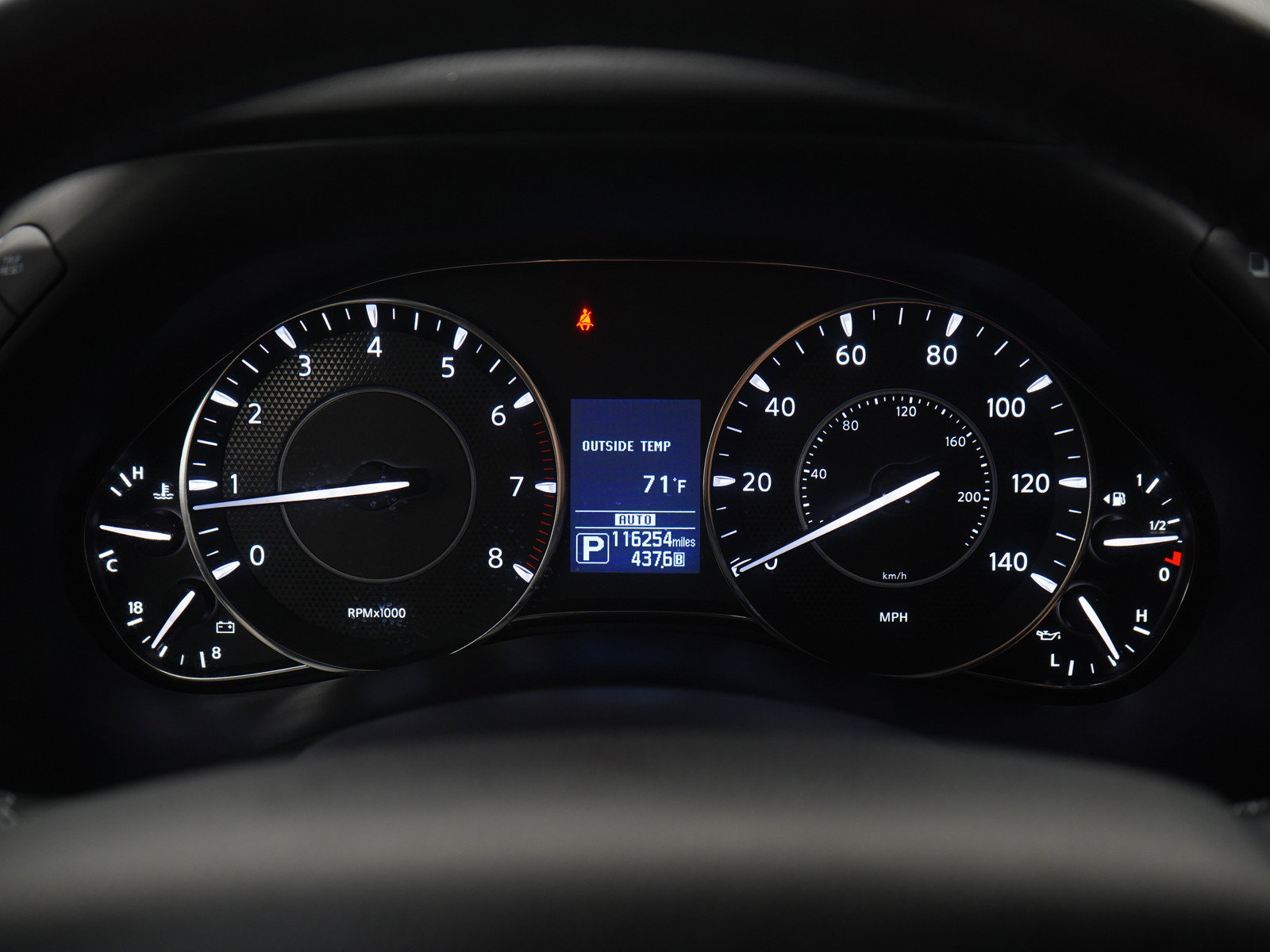 Used 2019 Nissan Armada SL w/ Premium Package AWD/4WD image 27