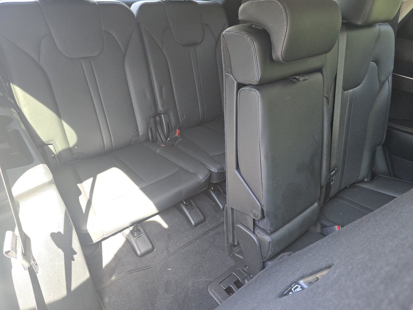 Used 2023 Kia Sorento S FWD image 20