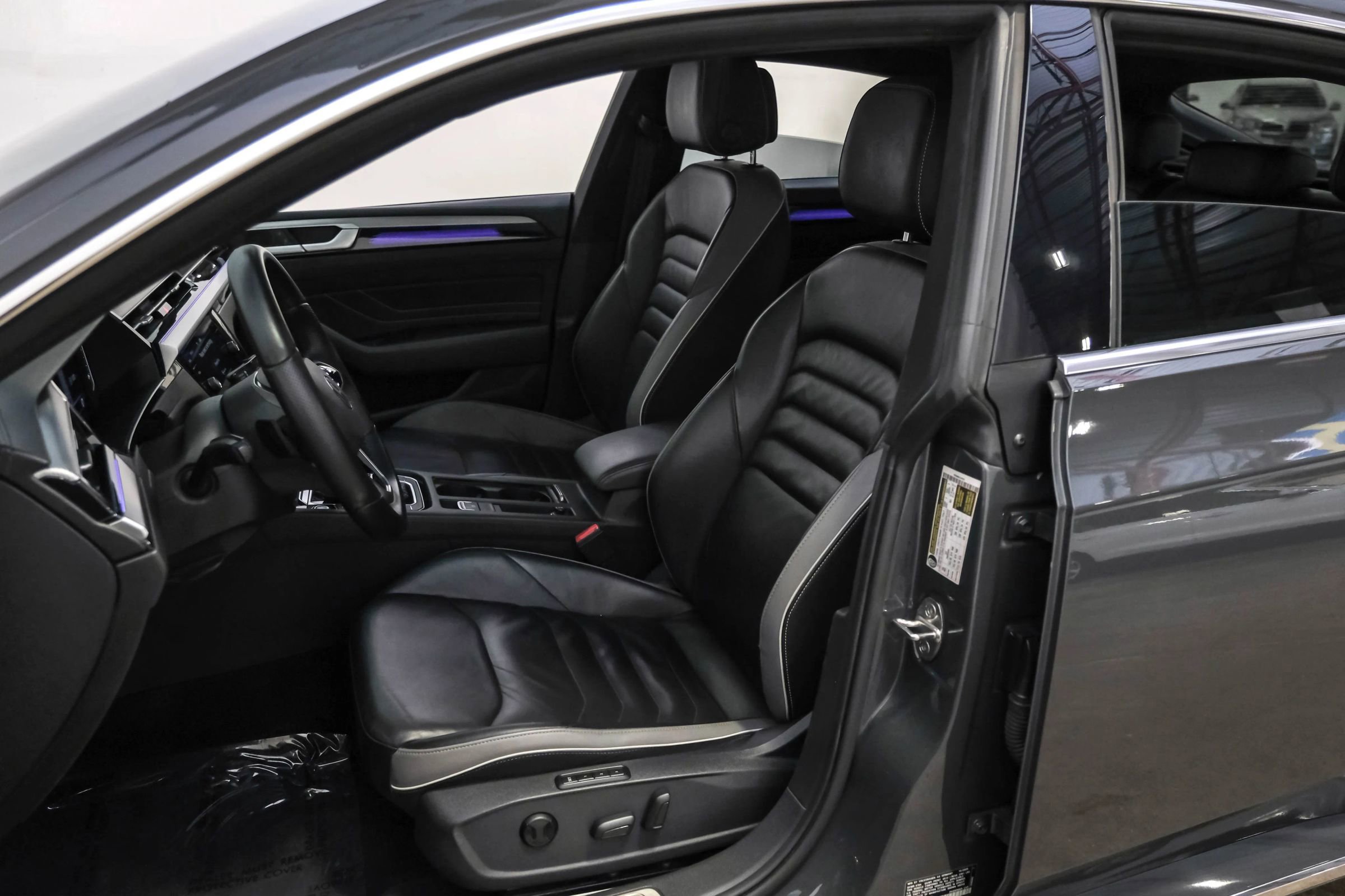 Used 2021 Volkswagen Arteon SEL image 28