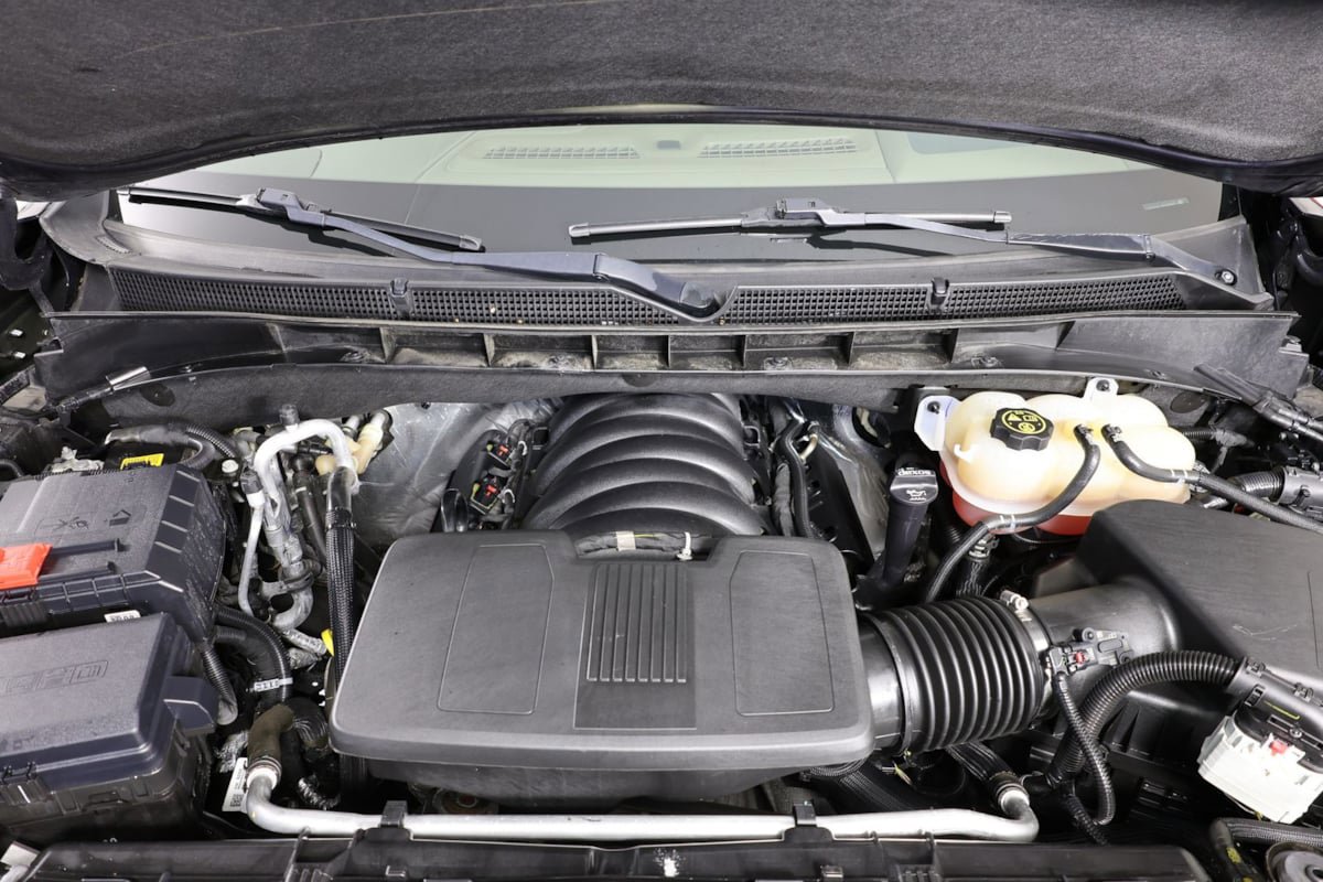 Used 2023 GMC Yukon XL Denali w/ LPO, Floor Liner Package image 36