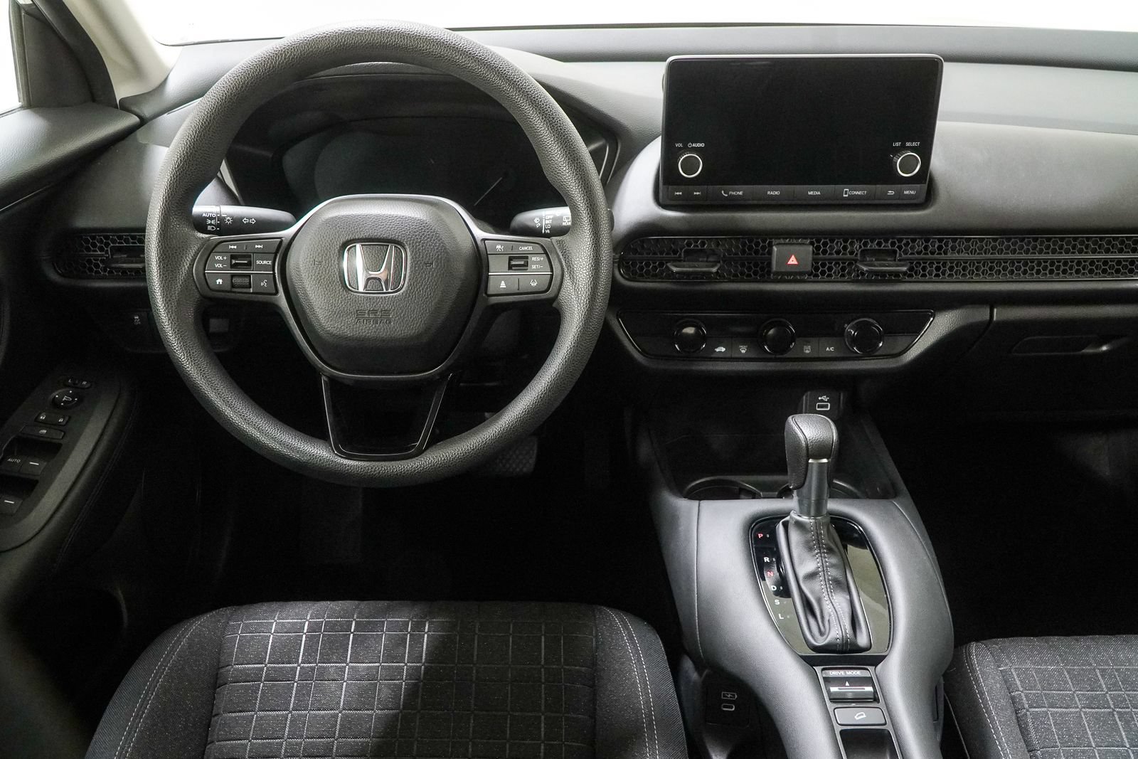 Used 2024 Honda HR-V LX image 22
