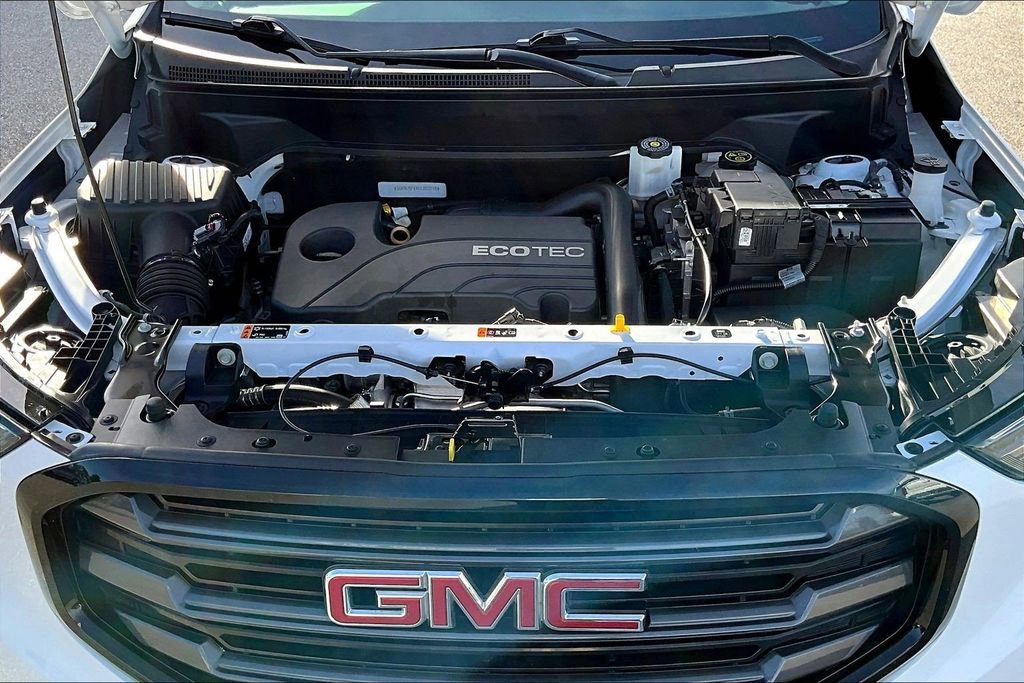 Used 2020 GMC Terrain SLE w/ Driver Convenience Package image 31