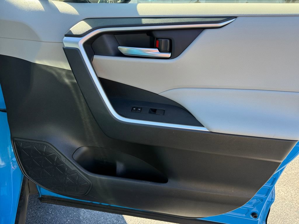 Certified 2019 Toyota RAV4 XLE w/ All Weather Liner Package image 19