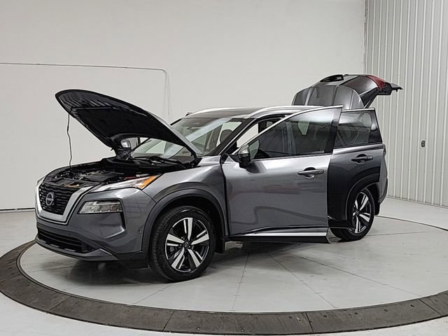 Used 2023 Nissan Rogue SL w/ SL Premium Package image 11