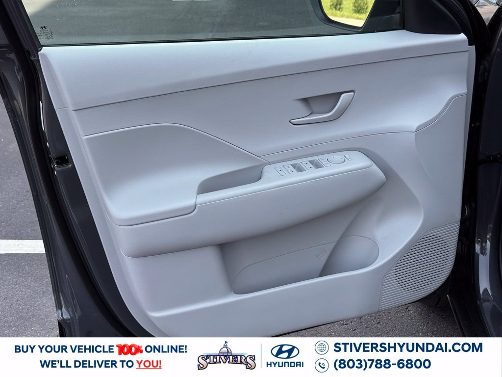 New 2027 Hyundai Kona SE FWD image 20