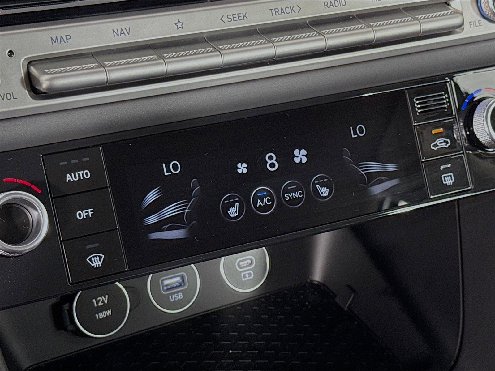 New 2026 Genesis G70 2.5T image 22