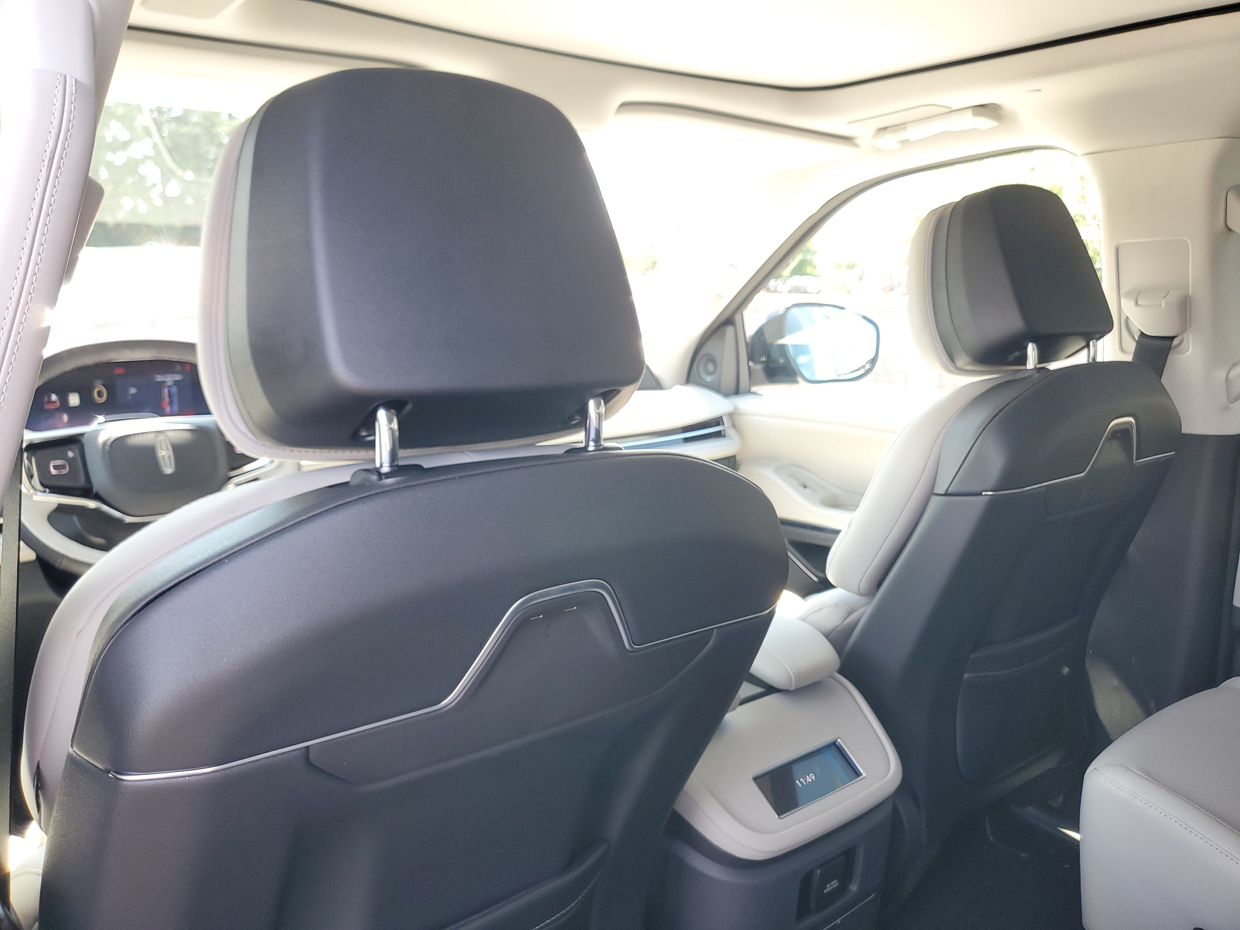 New 2026 Lincoln Navigator L Reserve w/ Jet Appearance Package AWD/4WD image 28