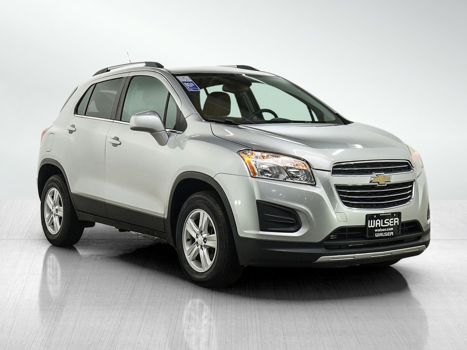 Used 2016 Chevrolet Trax LT w/ LT Convenience Package AWD/4WD image 7