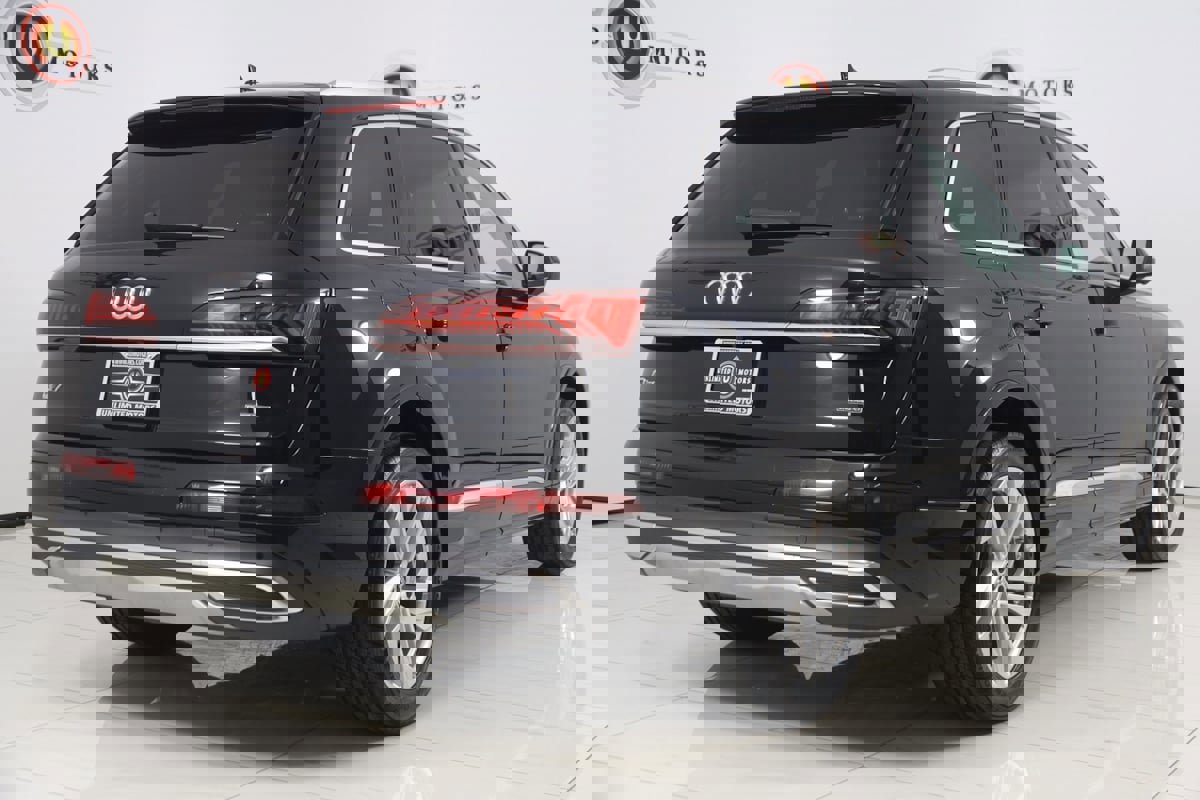 Used 2022 Audi Q7 Premium Plus w/ Premium Plus Package image 3