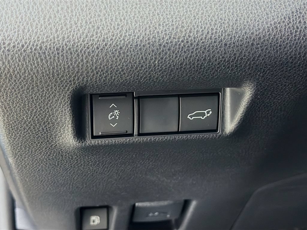 New 2026 Toyota RAV4 SE FWD image 10